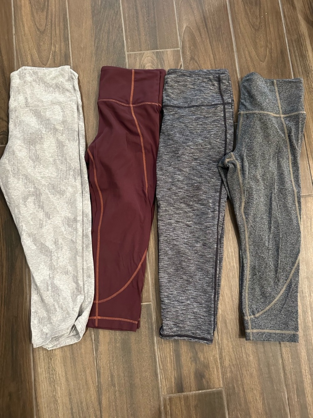 Women’s Athleta M Crop Active Leggings set of 4.